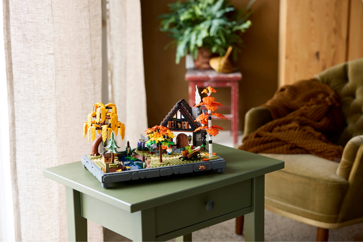 LEGO Icons Herfsttuin met Cottage Herfstdecoratie Bouwpakket voor Volwassenen 11372