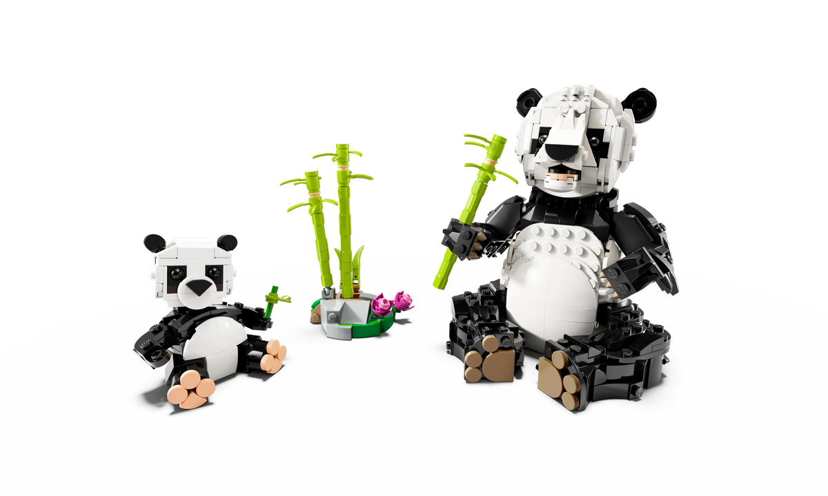 LEGO Wild Animals: Panda Family 31165 Creator 3-in-1