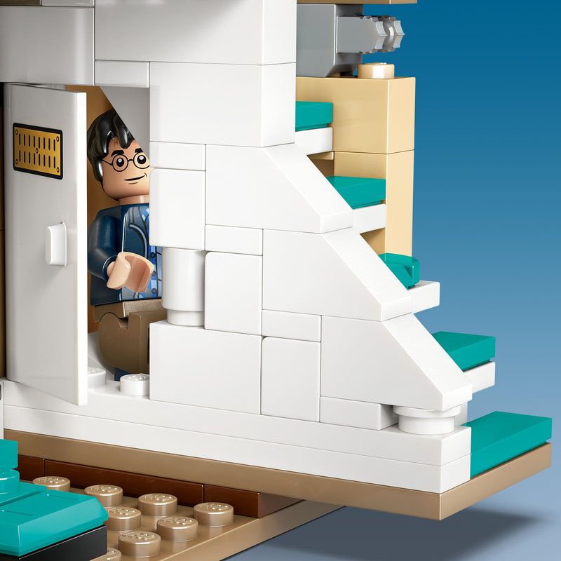 LEGO Privet Drive: Aunt Margot's Visit 76451 Harry Potter