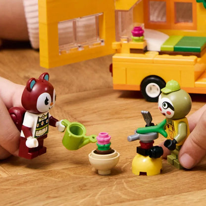 LEGO Leif's Caravan & Garden Store 77054 Animal Crossing