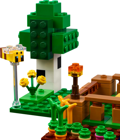 LEGO The Baby Pig House 21268 Minecraft