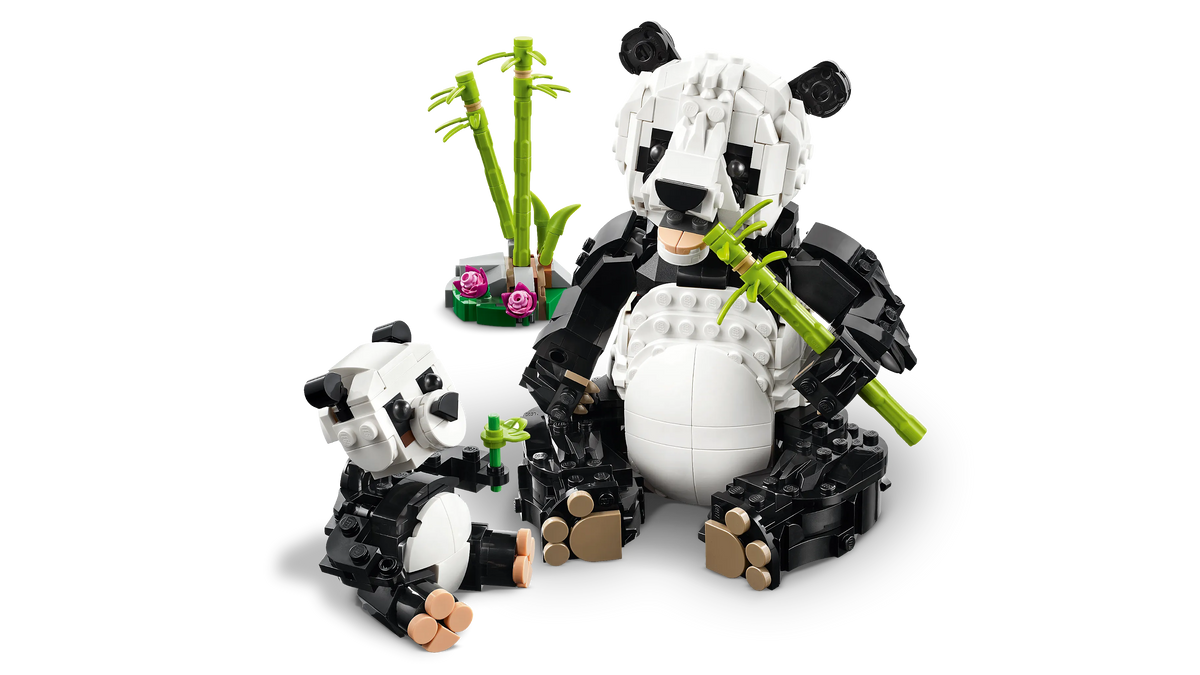 LEGO Wild Animals: Panda Family 31165 Creator 3-in-1