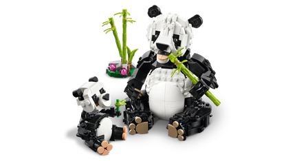 LEGO Wild Animals: Panda Family 31165 Creator 3-in-1