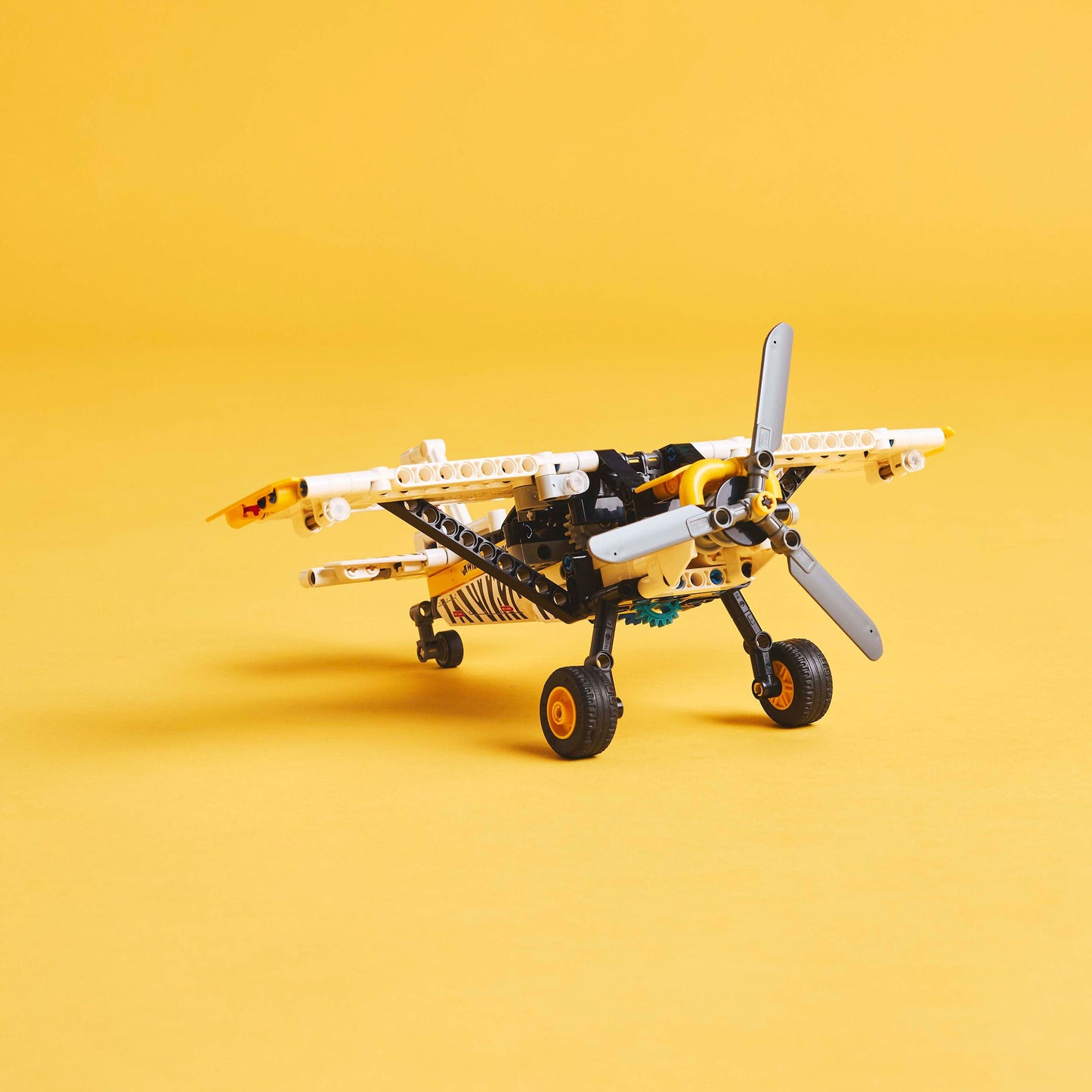 LEGO Jungle Airplane 42198 Technic