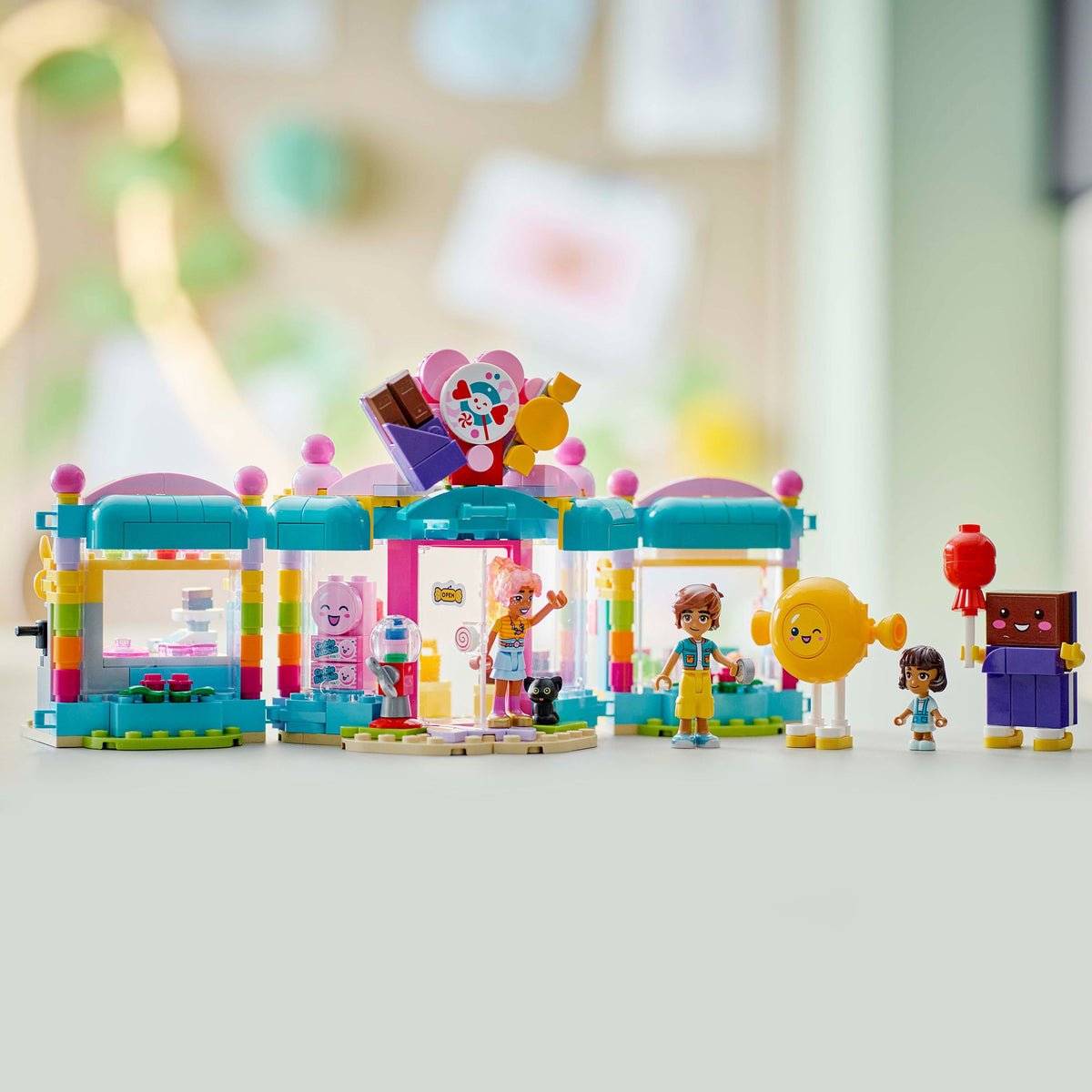LEGO Heartlake City Candy Store 42649 Friends