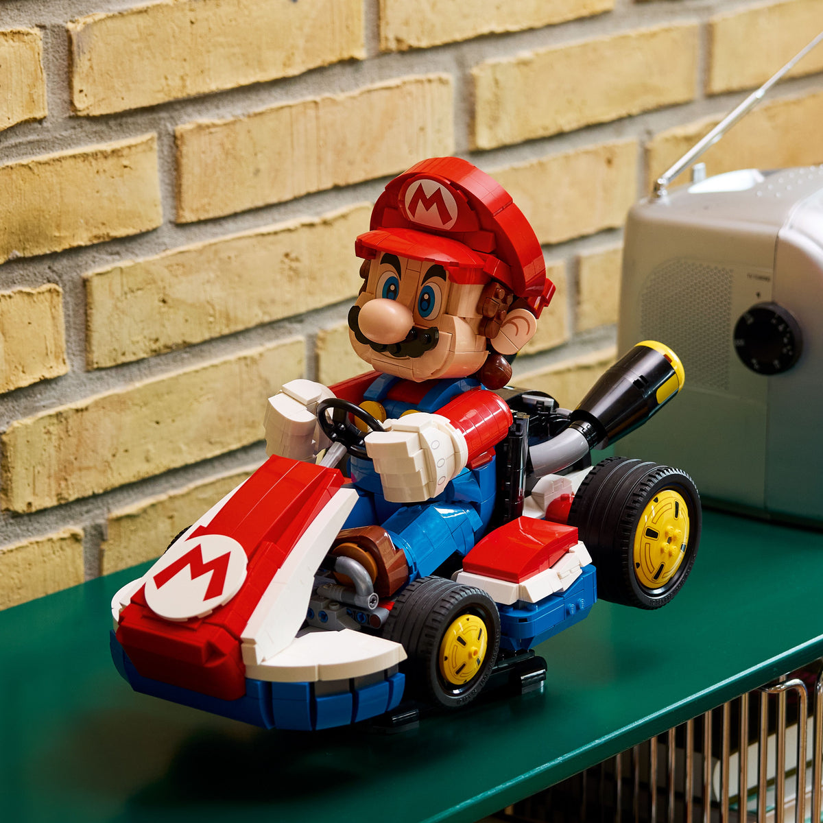 LEGO Mario Kart™ – Mario and standard kart 72037 Supermario