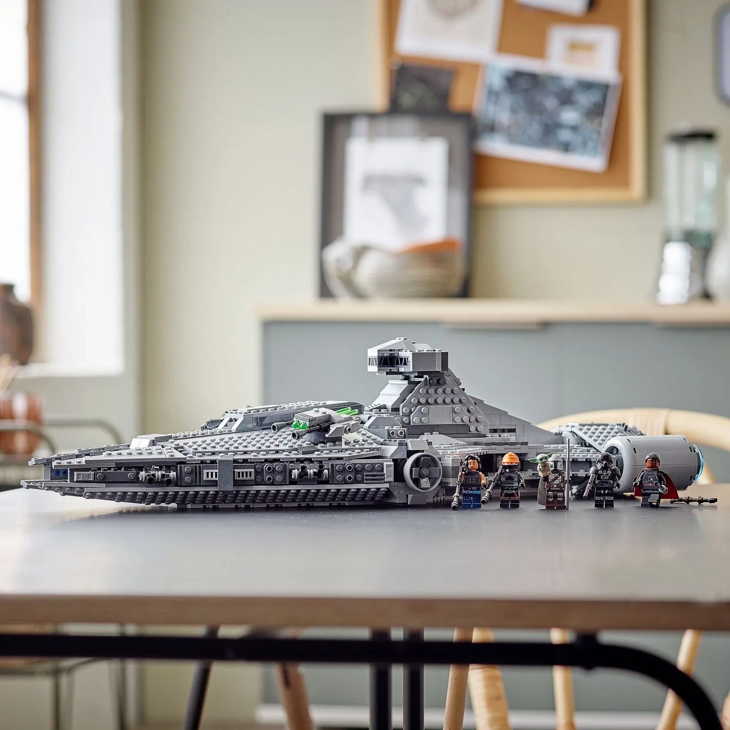 LEGO The Imperial Light Cruiser 75315 StarWars