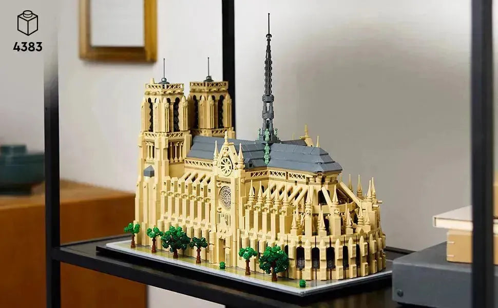LEGO The Notre-Dame de Paris 21061 Architecture