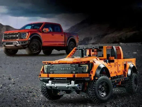LEGO Ford Raptor F150 American Pick Up Truck 42126 Technic