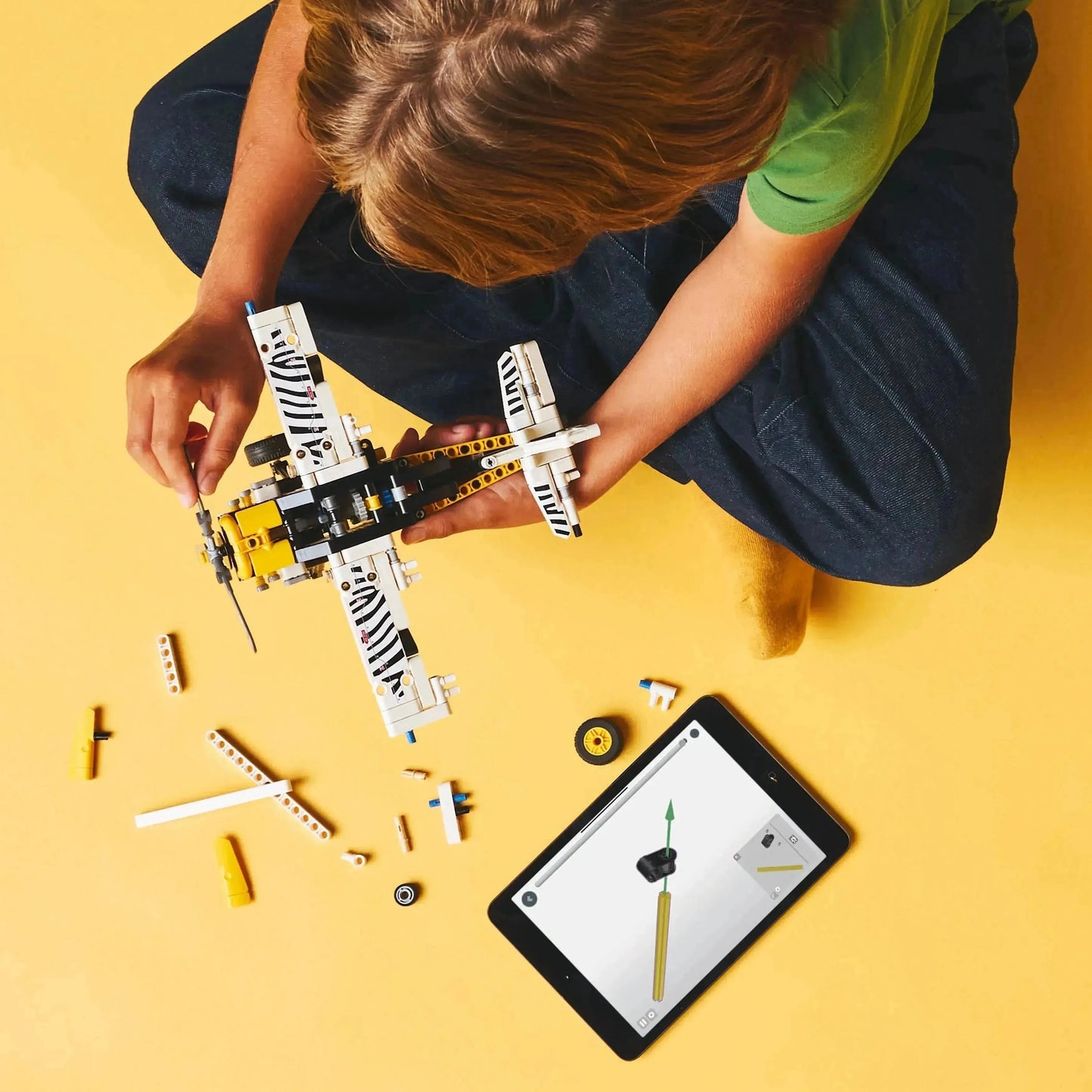 LEGO Oerwoud Vliegtuig 42198 Technic
