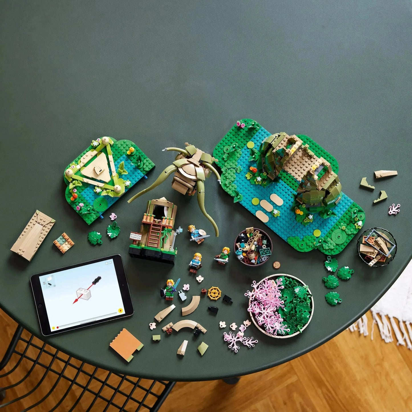 LEGO Zelda Large Deku Tree 2-in-1 77092 Legends of Zelda 