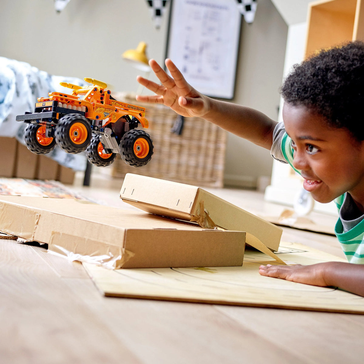LEGO Monster Jam Truck El Toro Loco Orange 42135 Technic LEGO TECHNIC @ 2TTOYS | Official LEGO shop😊🥰 LEGO €. 16.99