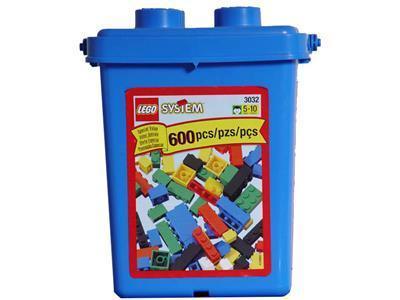 LEGO Special Value Bucket 3032 Basic LEGO BASIC @ 2TTOYS LEGO €. 16.99